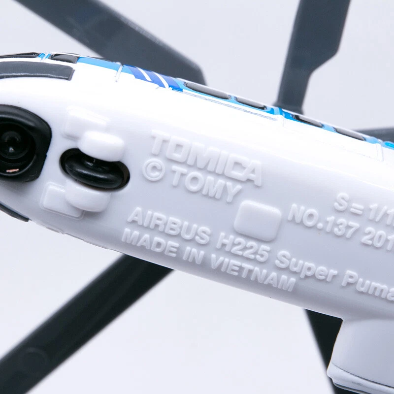 Takara Tomy Tomica 137 Japan Coast Guard Super Puma H225 Long Helicopt Toy New - Image 4 of 4