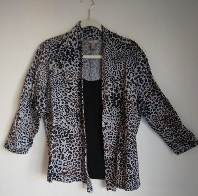 White Stag Top Woman's Size 2X Animal Print