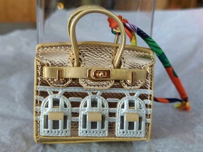 Designer Inspired Purse Charm Key Ring Earbud Holder Brand New Novelty Item