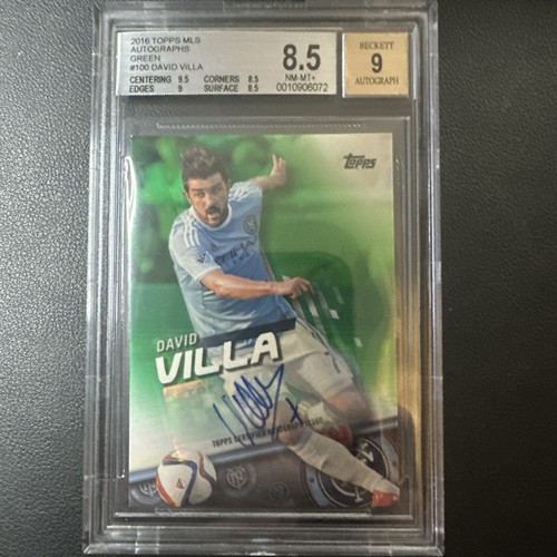 David Villa [Autograph Green] #100 2016 Topps MLS card