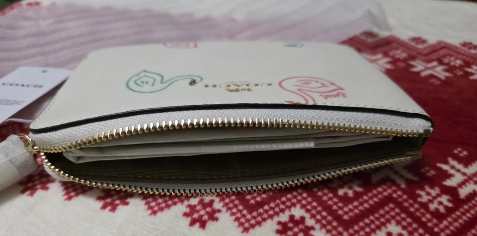 Muñequera Coach para mujer con cremallera en esquina y estampado de cisne nueva con etiquetas-C8380 Foto 4 de 4