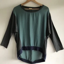Korean Fashion Style Blouse Two Tone Relaxed Round Neck Long Sleeve Size L
