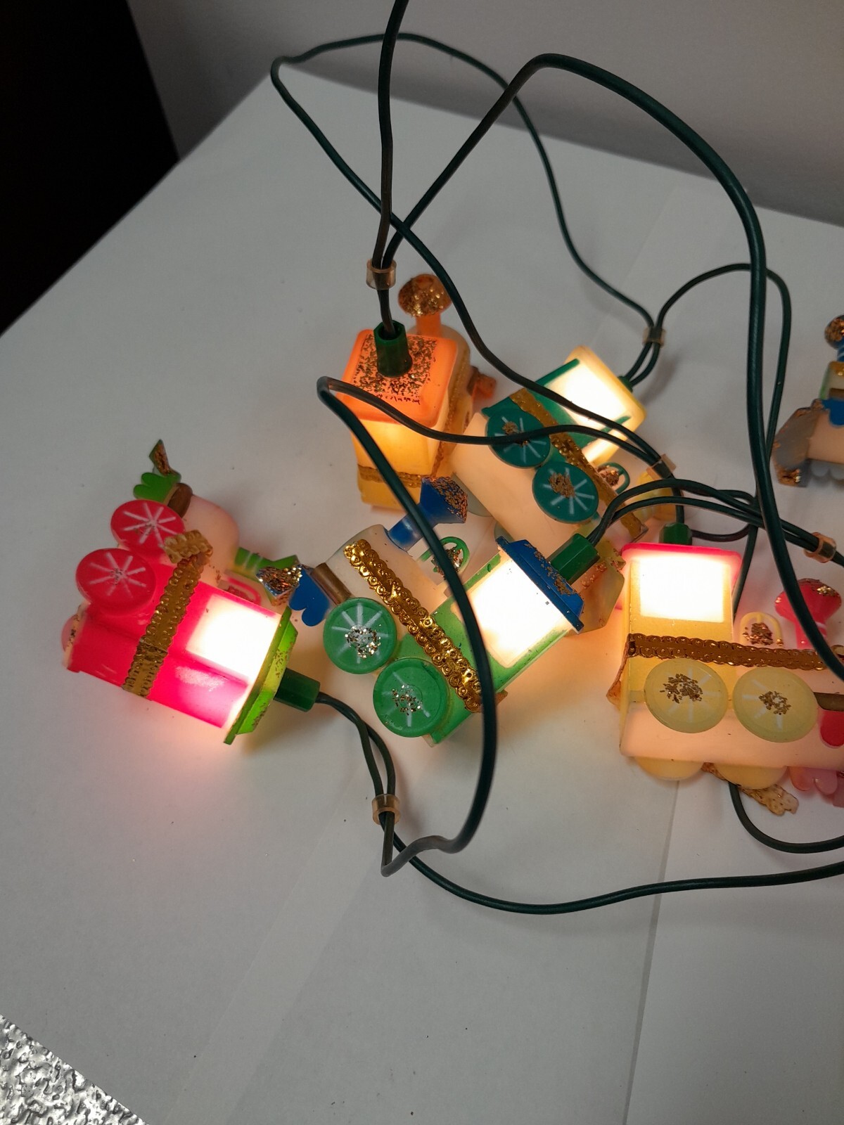 10 Vintage Christmas Light Covers Plastic Glitter Trains & Lights C1 eBay