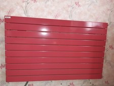 Radiateur décoratif de chauffage central ACOVA couleur rouge