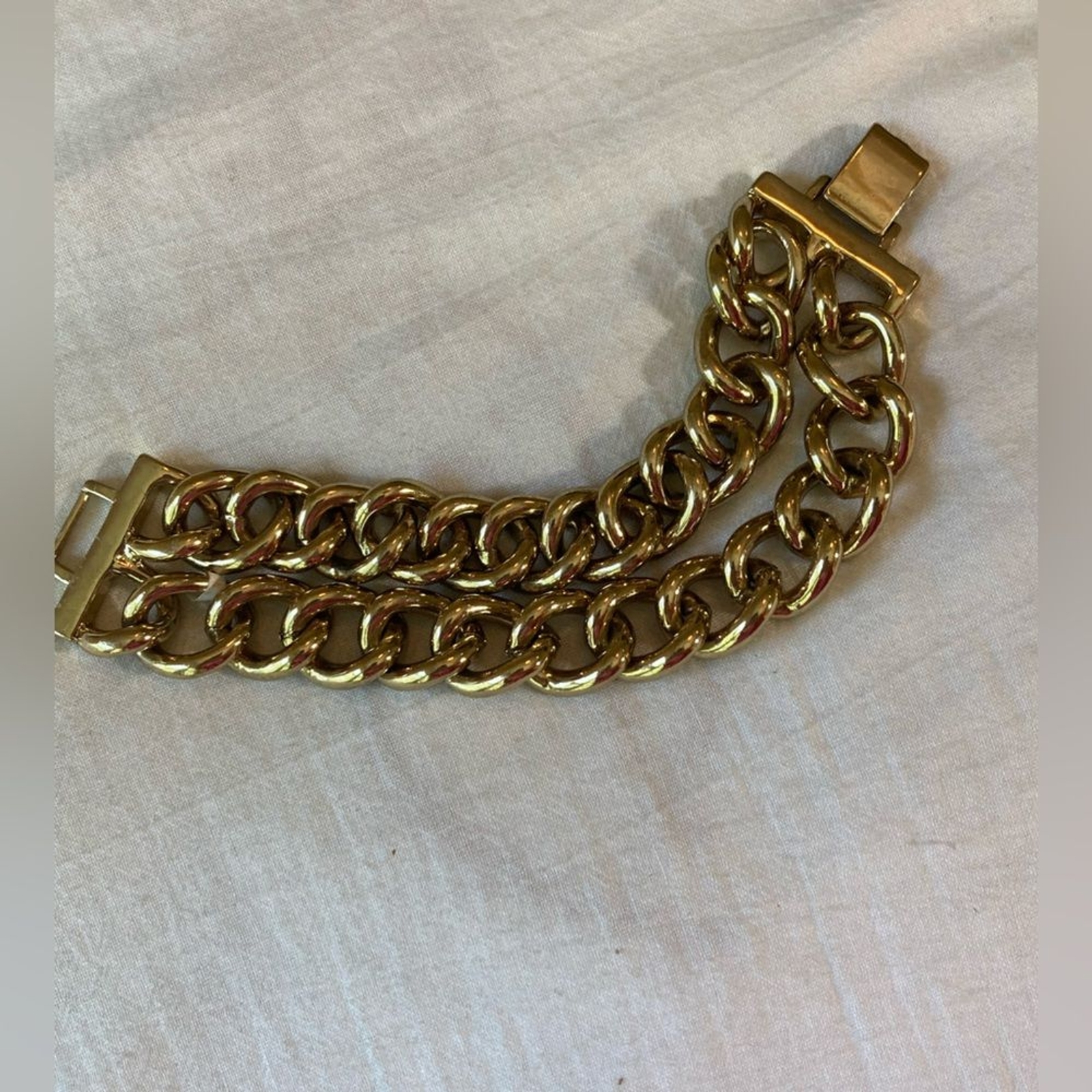 Double Chunky Chains Statement Bracelet Gold Tone - image 3