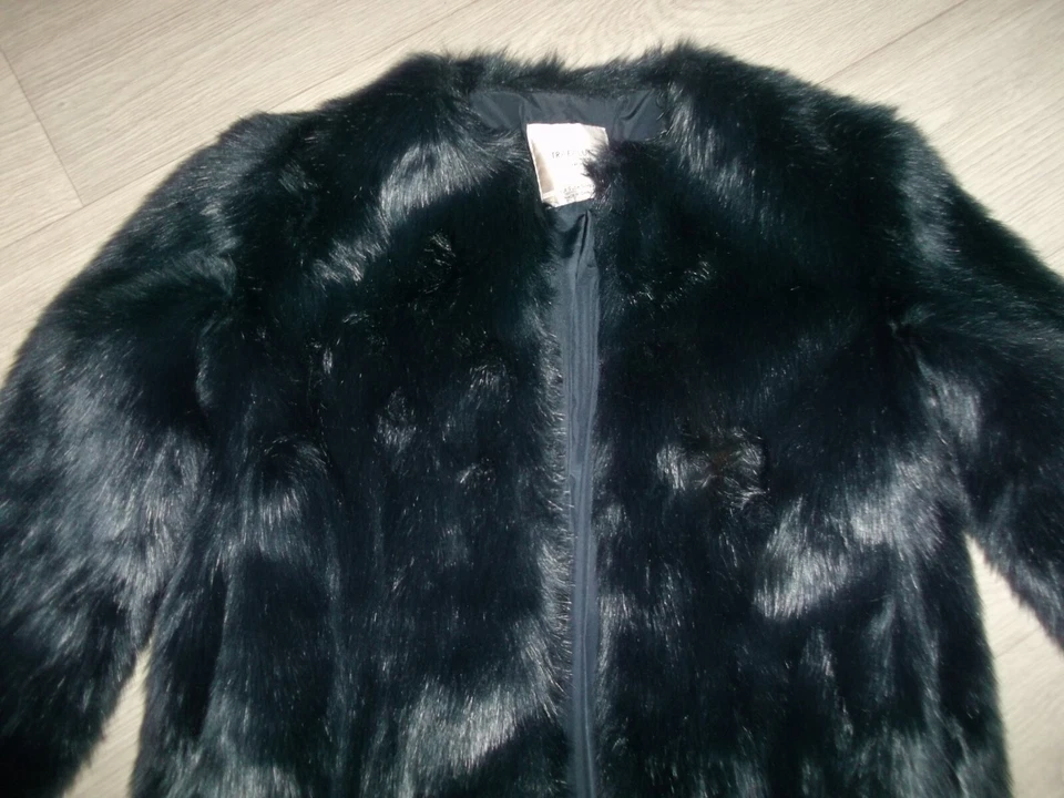 Veste TRAFALUC ZARA fausse fourrure bleu marine taille S TBE - Photo 2/4