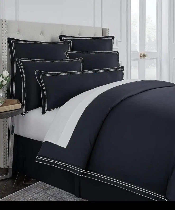 Conjunto de Capa de Edredom Dillard’s Luxury Hotel Elegance Preto Branco Cetim King 4 Peças - Imagem 2 de 4