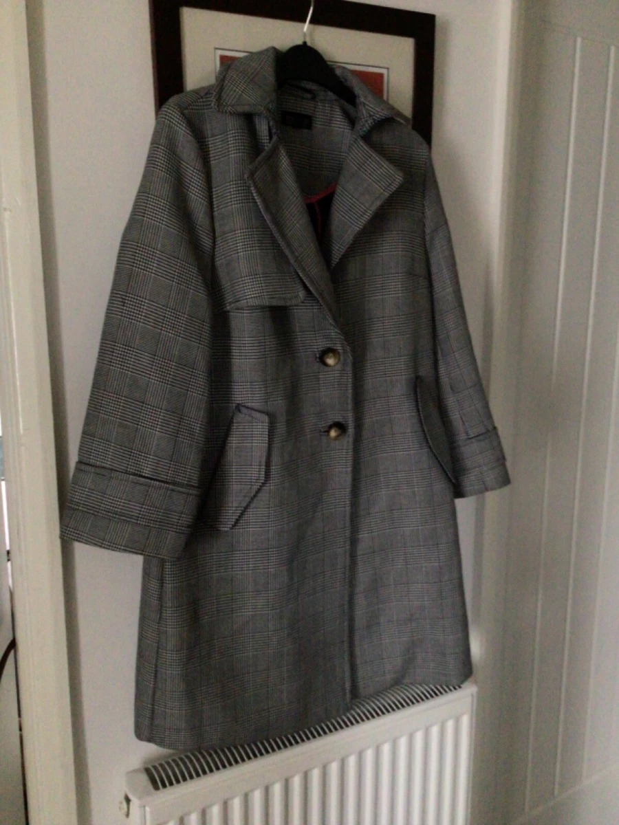 Prince of wales check coat best sale ladies