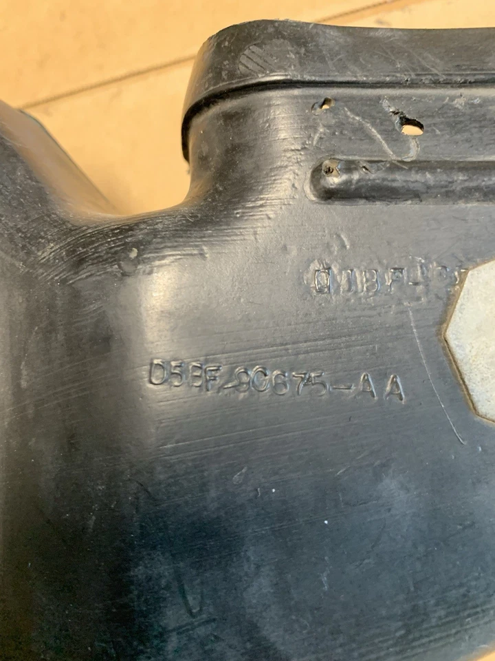 Ford Maverick 1973 filtro de aire tubo de admisión conducto Foto 3 de 4