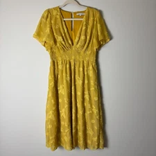 Baltic Born Dress Womens XL Yellow June Smocked Midi Short Sleeve Texture Floral