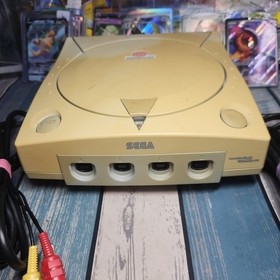 Sega Dreamcast Console System & Crazy Taxi Game (Disc Only) & Cables WORKS GREAT