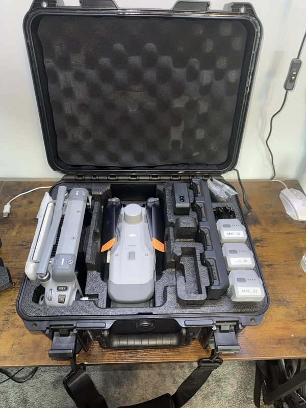 DJI Matrice 4e Enterprise Drone with RC Controller