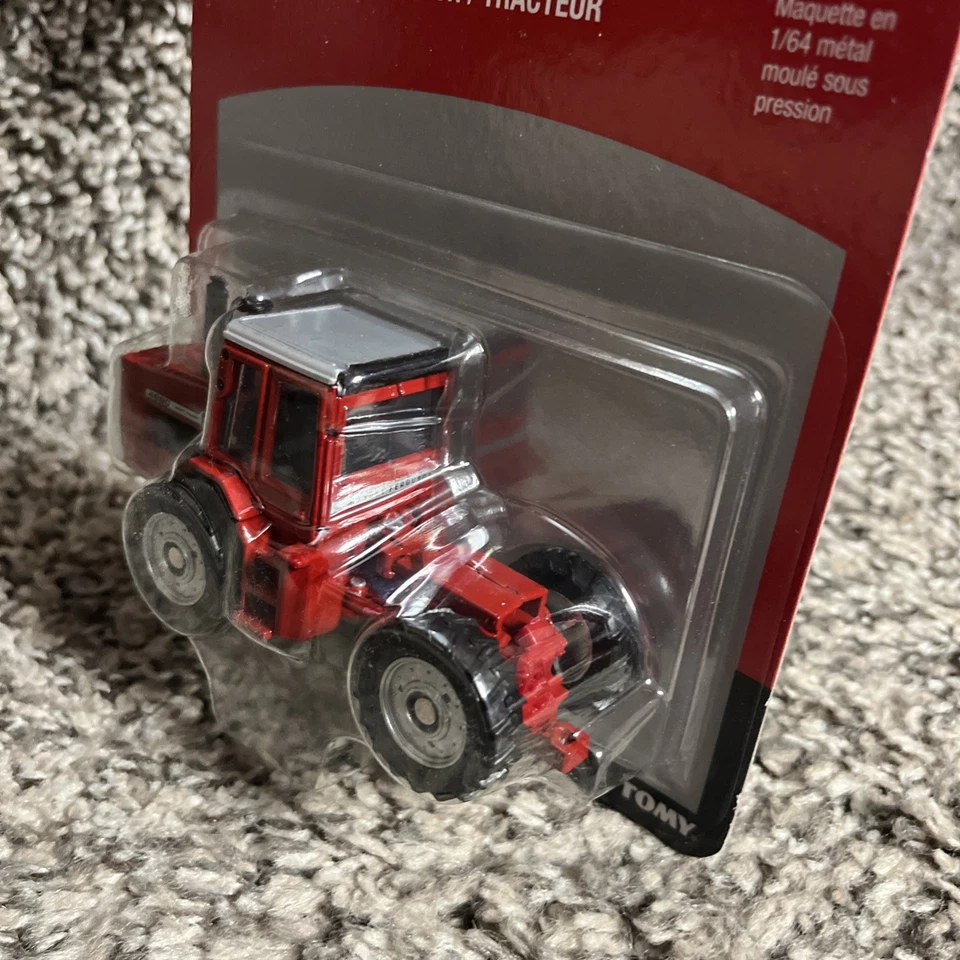 ERTL 1:64 Massey Ferguson 4880 Tractor 4WD NEW!! - Image 3 of 3
