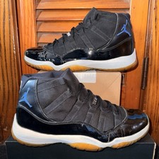 Talla 9.5 - Air Jordan 11 Retro 2009 Space Jam