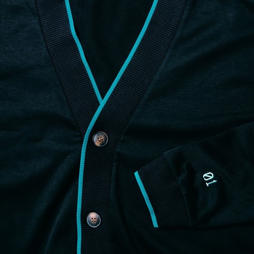 Vocaloid Hatsune Miku Cardigan Sweatshirt XL Size Unisex Japan Limited Cosplay - Picture 2 of 5