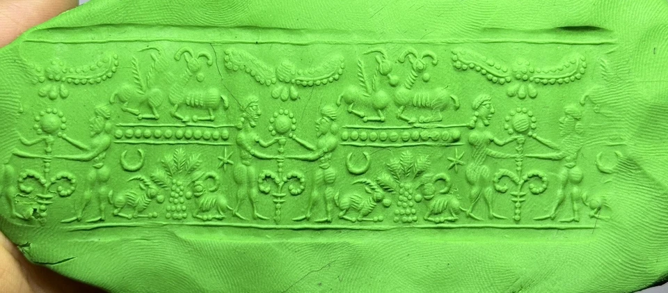 Jade ok near eastern cylinder intaglio stone bead - Image 4 of 4