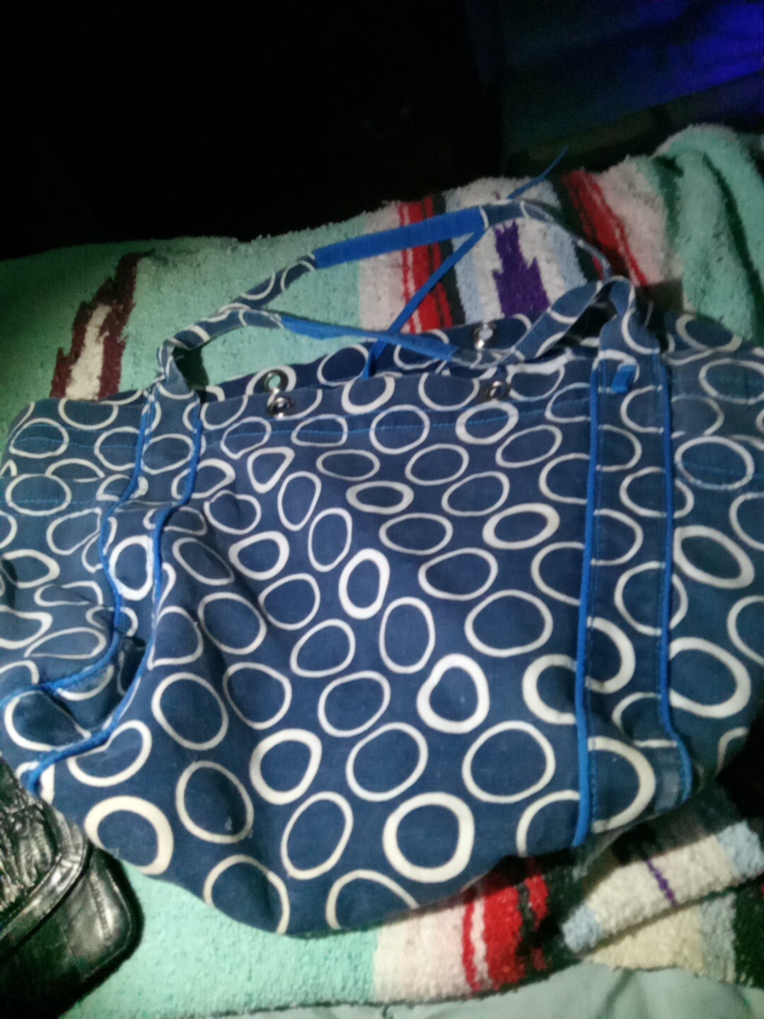 Clearance 7 Purses Price Of 1 BIG SALE