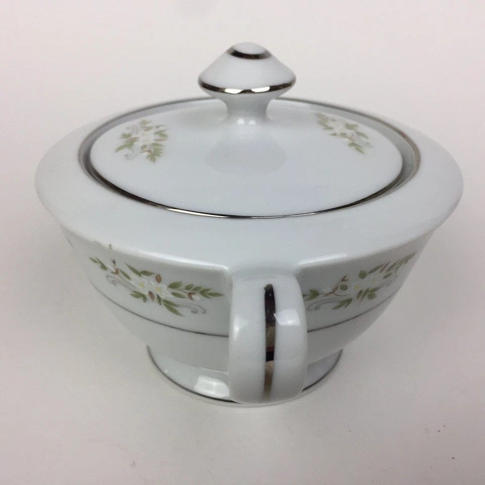 International Siver Co. 326 Springtime Sugar Bowl w/ Lid For Tea Coffee Used - Image 4 of 4
