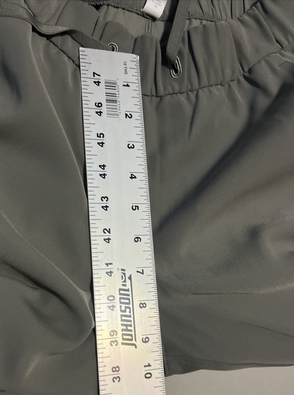 Lululemon Studio Crop Capri Drawstring Pants Size… - image 7