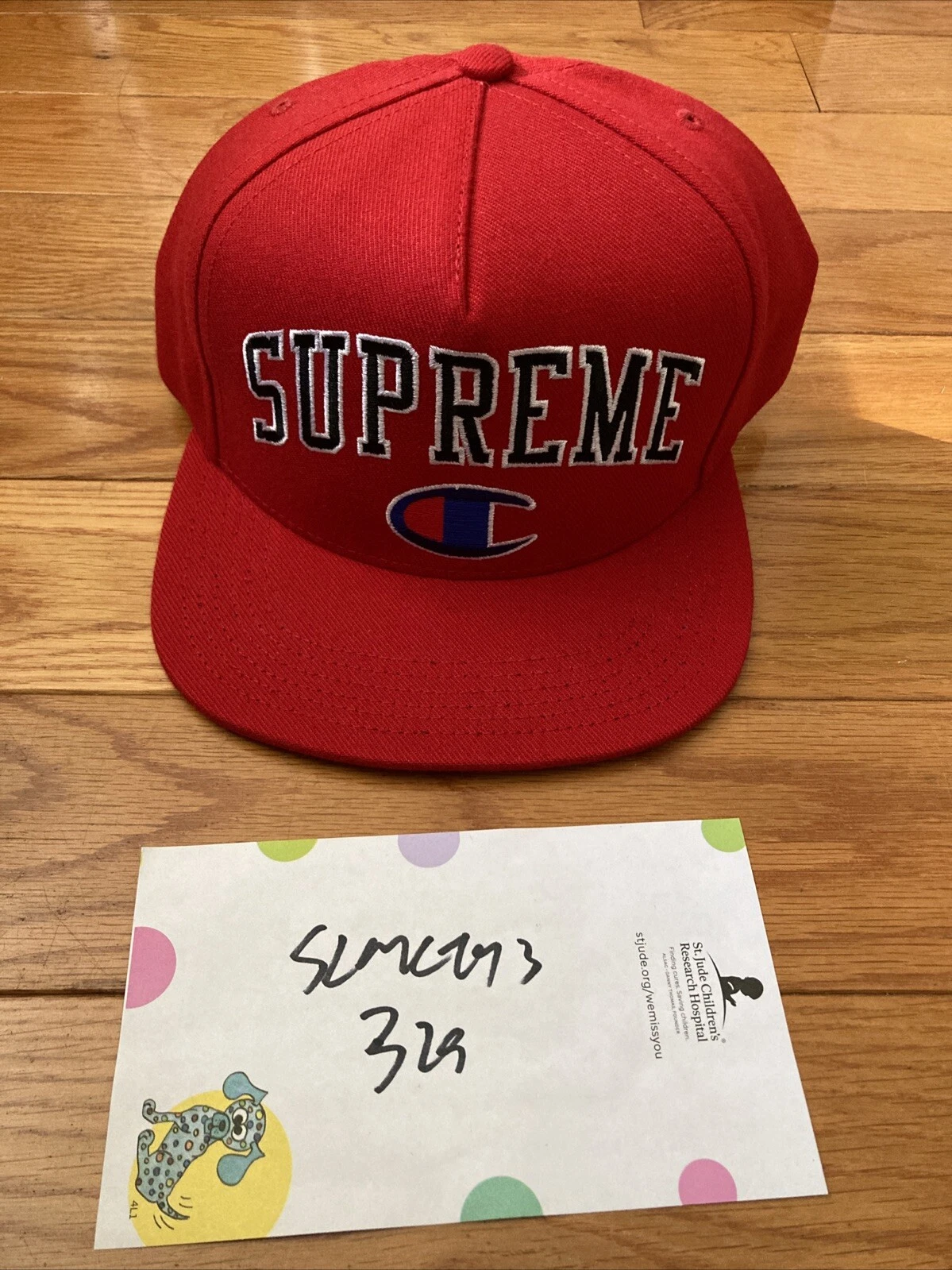 Rare chapeau rouge 5 panneaux logo brodé FW14 Supreme x Champion