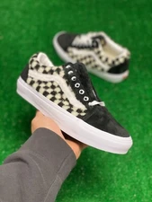 Vans Old Skool Sherpa Mens Checkerboard Shoes Black VN0A5KRF95A1 NEW Size 8.5