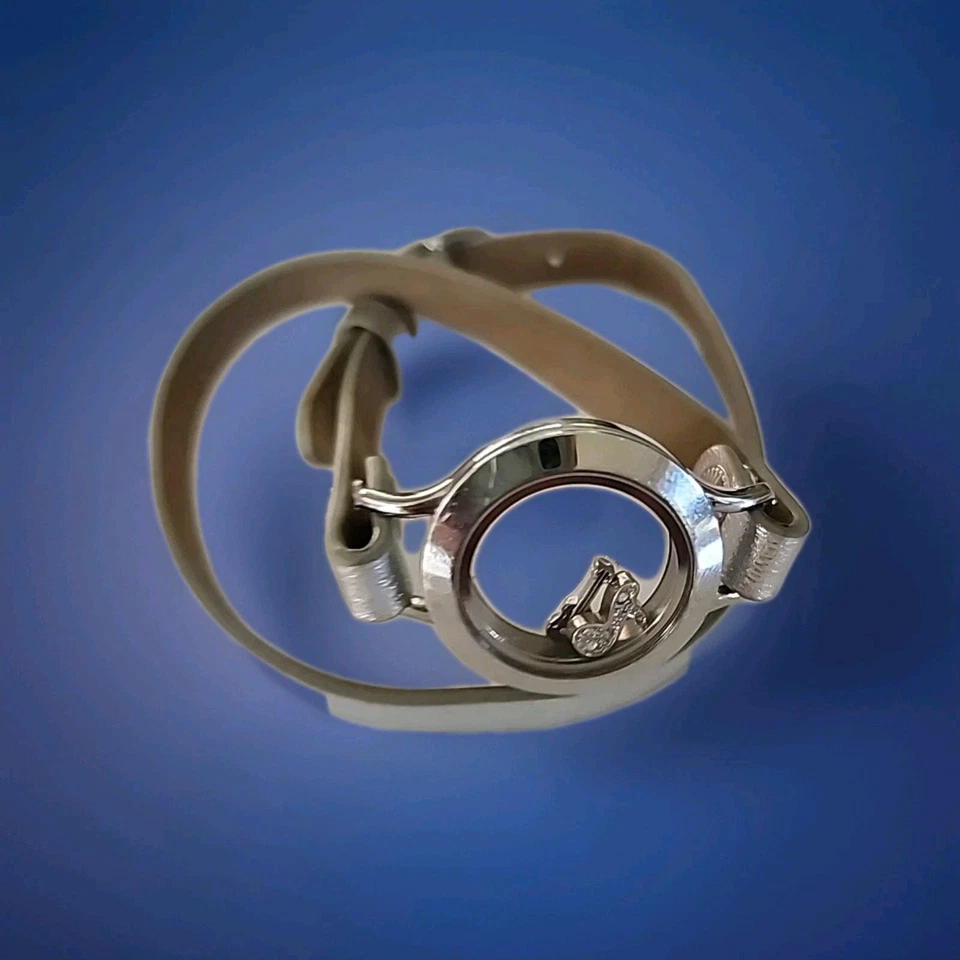 Correa de reloj Origami Owl metálica plateada envolvente rara + 2 dijes Foto 3 de 4