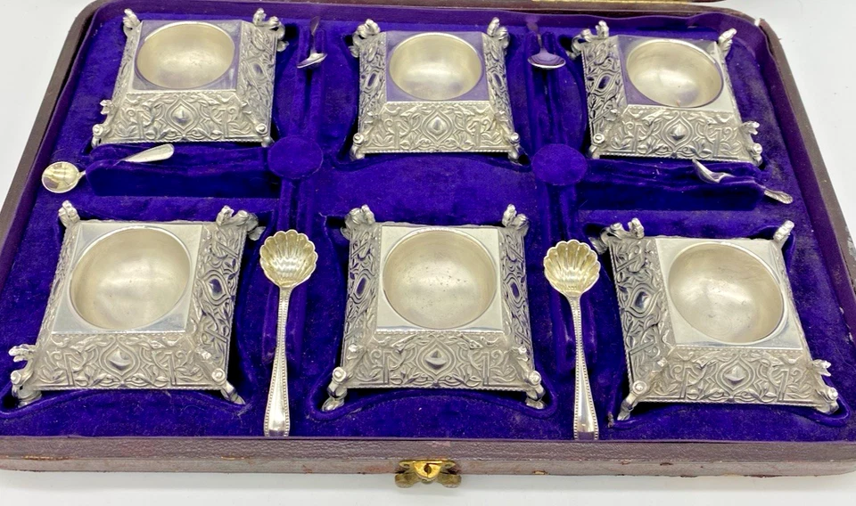 Cased Set of 6 English Art Nouveau John Grinsell Silver Plated Salt Cellars - image 2 of 4