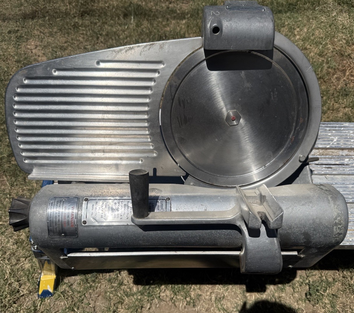 Hobart 1612E Commercial Deli Meat Slicer, 12 in Blade, 1/2 hp Electric