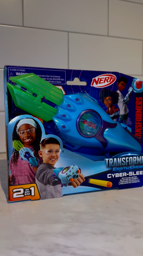 NEW NERF TRANSFORMERS EarthSpark Cyber-Sleeve Battle Blaster - 2 in 1 Dart Lau - Video 1 of 1