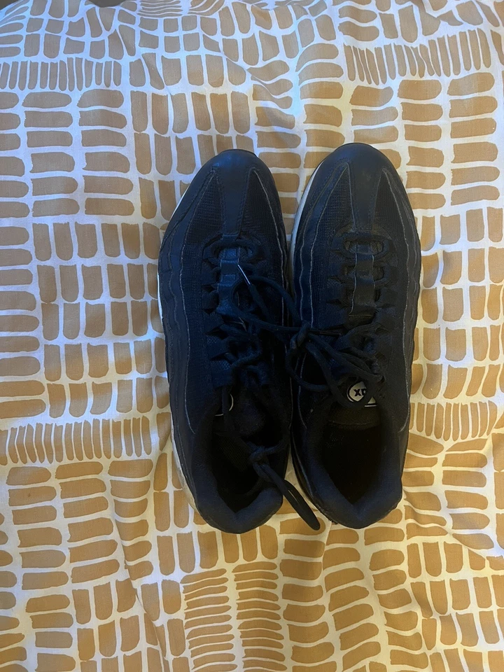 Size 8 - Nike Air Max 95 OG 2020 Neon, photo 3 of 5