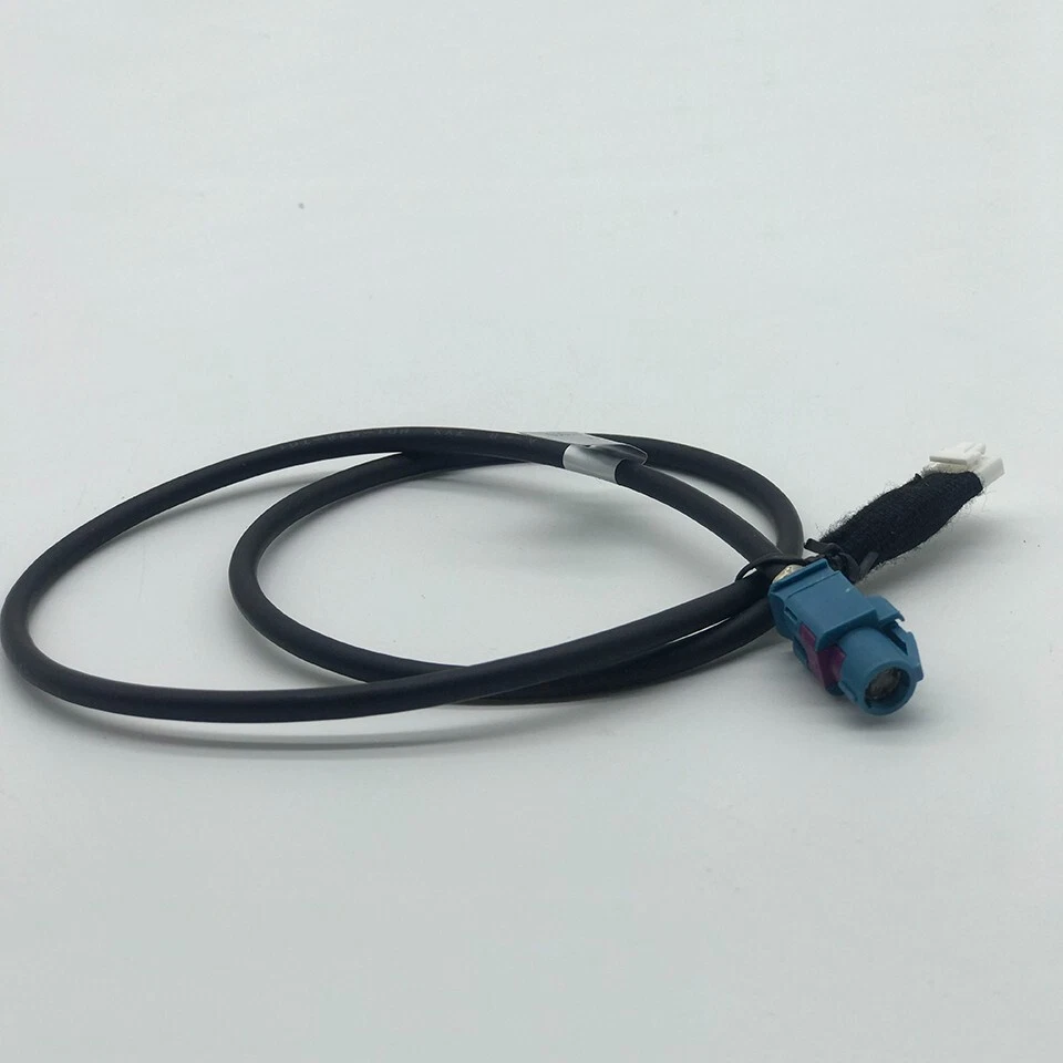 Cámara de visión trasera apta para Mercedes-Benz C250 W205 2015 interfaz de cámara de reversa Foto 4 de 4