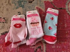 new Valentine's Day lot of womens novelty socks 9 pairs NWD read hearts lips lot