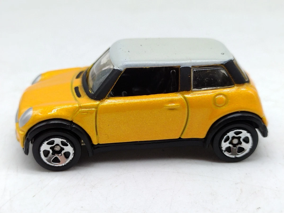 Hot wheels 2001 on sale mini cooper