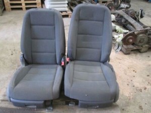 Sitzgarnitur komplett Stoff nicht geteilt  Sitze Innenausstattung Fahrersitz