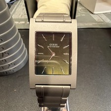 GUESS Quartz Rectangle Analog Wristwatch Gray Metal Bracelet Water Resistant 30m