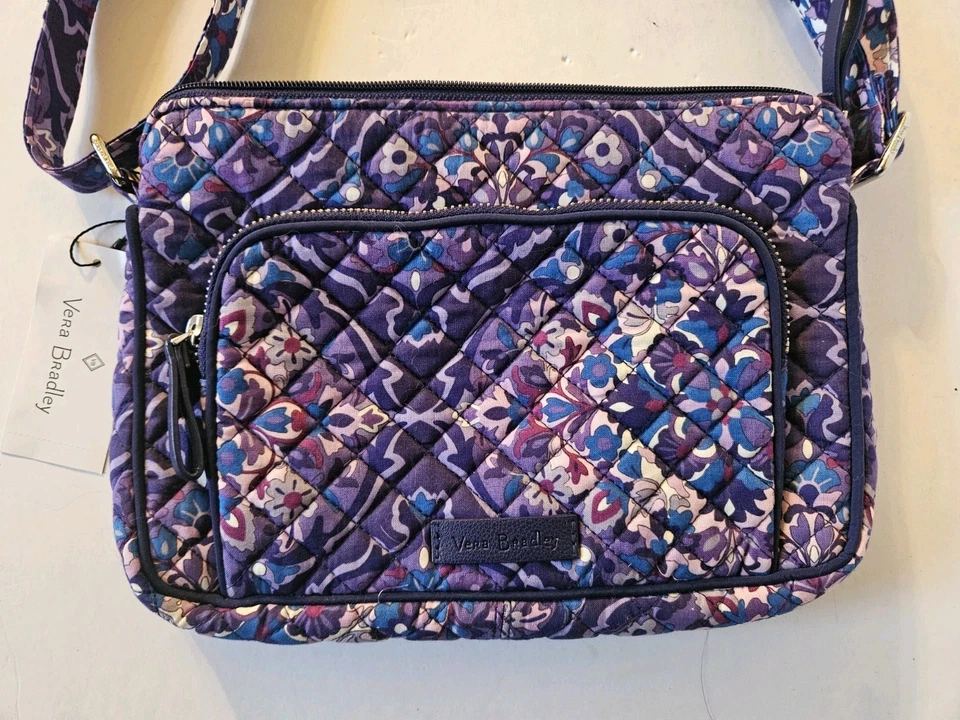 Nuevo con etiquetas Bolso Bandolera Vera Bradley Icónico RFID Little Hipster REGAL ROSETTE Púrpura Foto 2 de 4