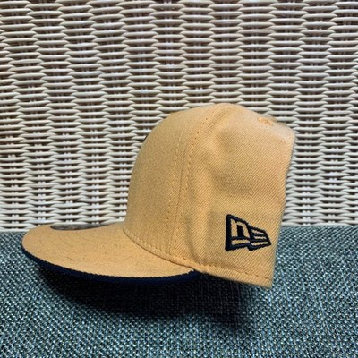 VTG 90s New Era New York Yankees Chinese Script Hat Yellow Kanji 7
