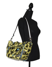 B5 NWOT GABS Lime & Black Camo Leather Conver...