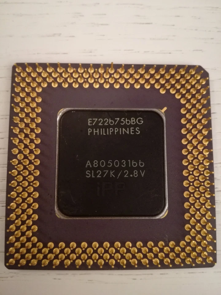 Intel Pentium MMX 166 A80503166 SL27K 166MHz/66MHz Socket 7 CPU Prozessor - Immagine 2 di 2