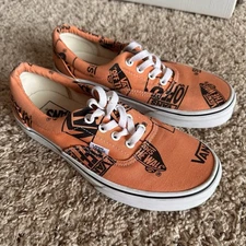 VANS Off the Wall Tangerine & Black Logo Mix Classic Shoe - Unisex - Mens Size 6