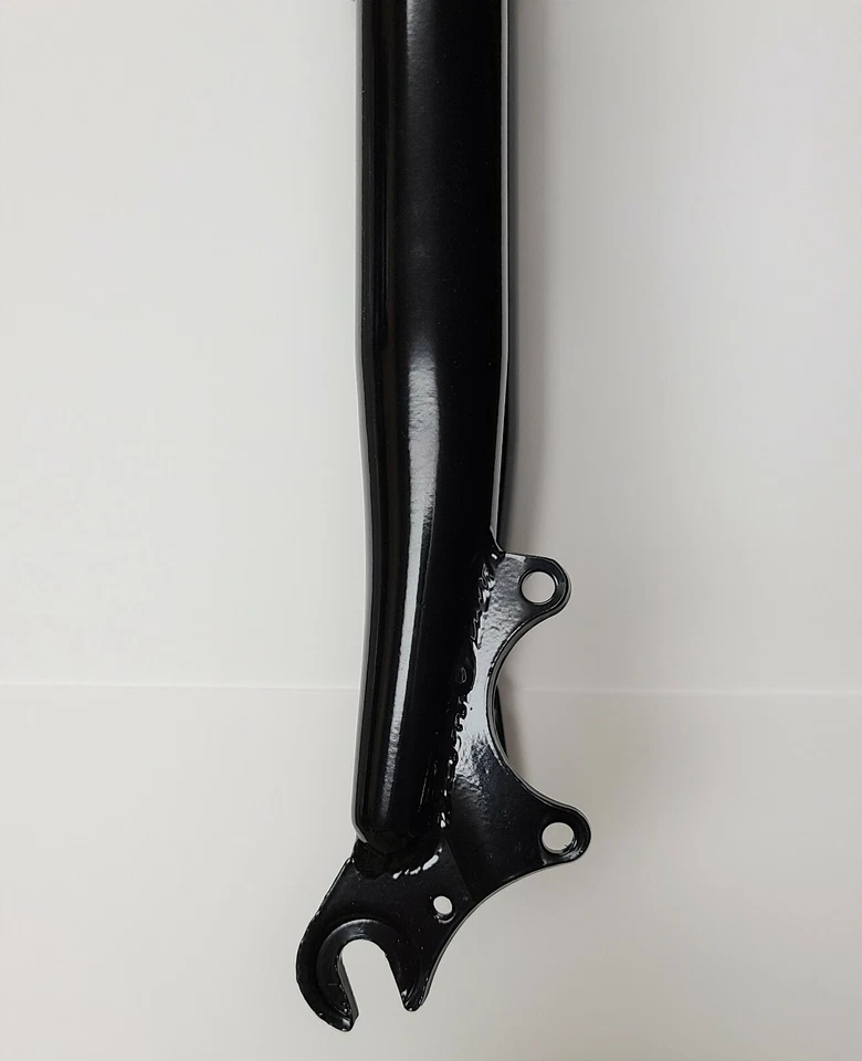 Lot of 8 - New Bicycle Suspension Fork, both Disc & Caliper brake mounts, Black - Image 4 of 4