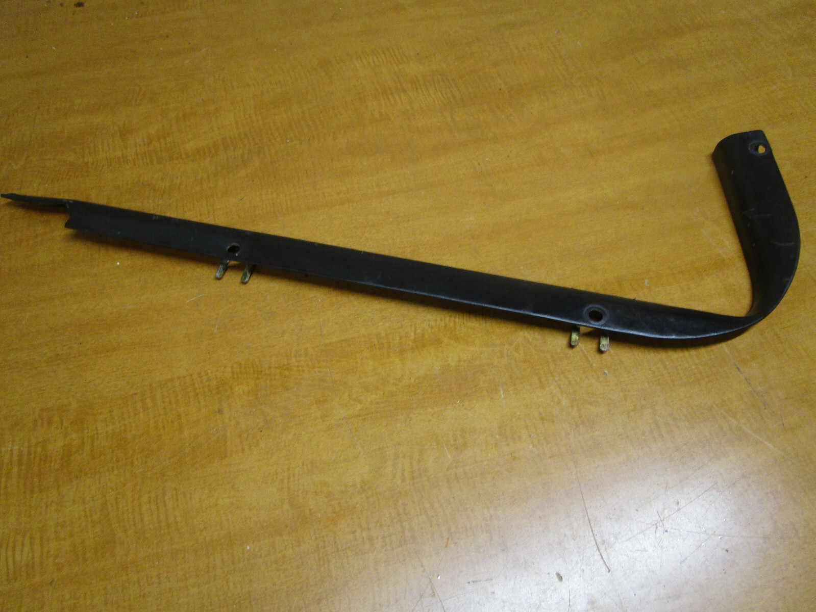 Ferrari  348- LH Passive Seat Belt Driving Protection Cover  P/N 62895400