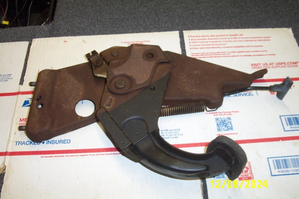 1963 64 CHEVROLET IMPALA EMERGENCY BRAKE PEDAL ASSM original GM biscayne  belair - Image 2 of 4