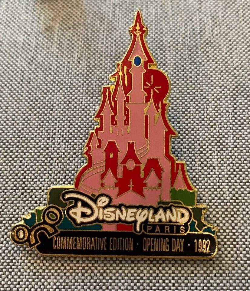 Disney Pin 2084 WDW July 2000 Pin of Month - Disneyland Paris LE 15000