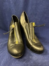 BAR III Women's Black heel SIZE 7.5