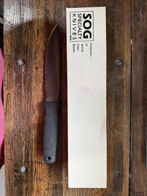 SOG NAVY SEAL-2000 Knife w/ Sheath Seki Japan New Condition - Used