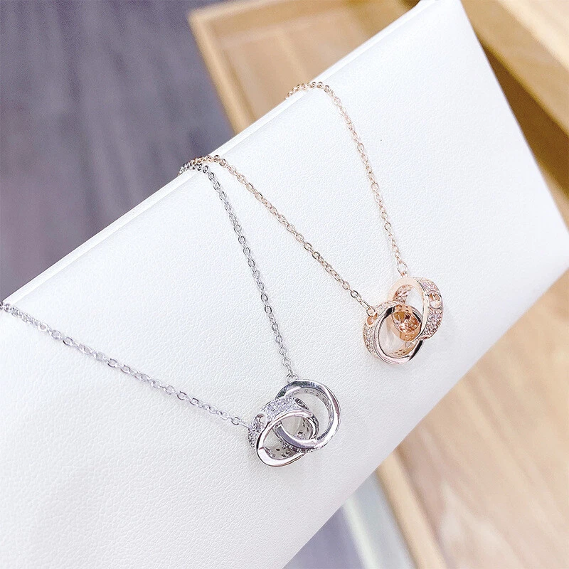 Diamond interlocking circle necklace deals