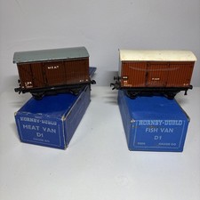 Hornby LMS Meat and NE fish van OO Gauge (D)