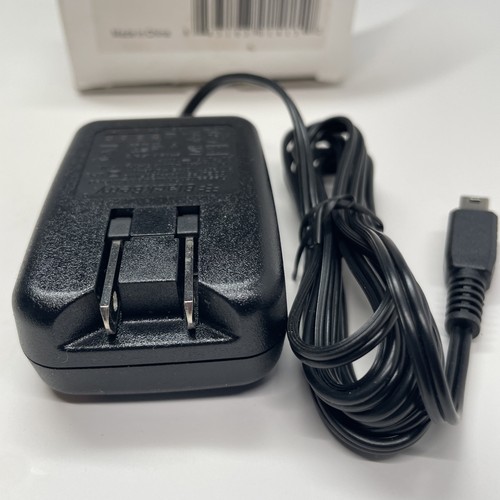 NEW BlackBerry PSM04A-050RIM(NY) Folding Blade Home Wall Travel Charger 5V 700mA - Picture 4 of 5