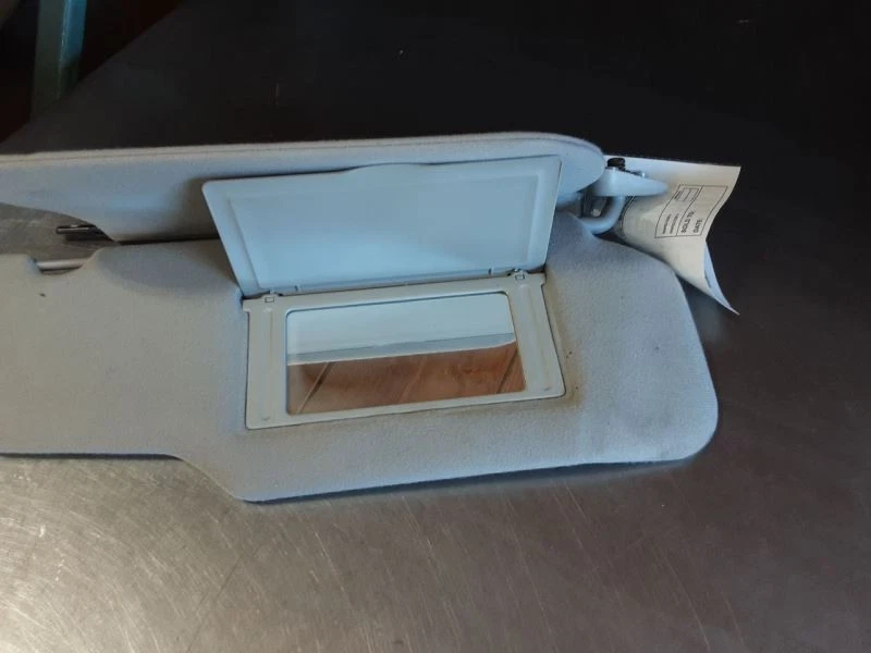 Passenger Sun Visor Dual Visors Fits 03-04 CROWN VICTORIA 236530 Foto 2 de 4